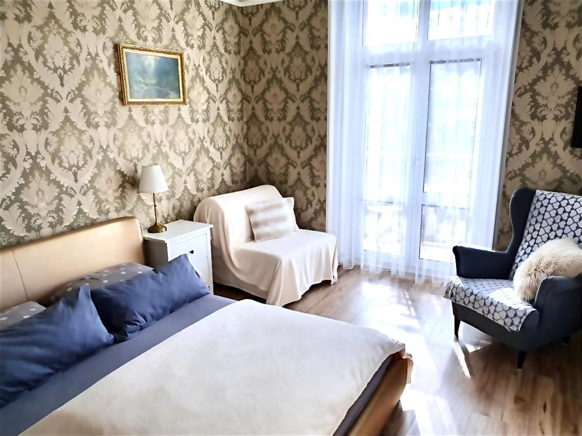 Petrin No. 1 Apartment Karlovy Vary Luaran gambar