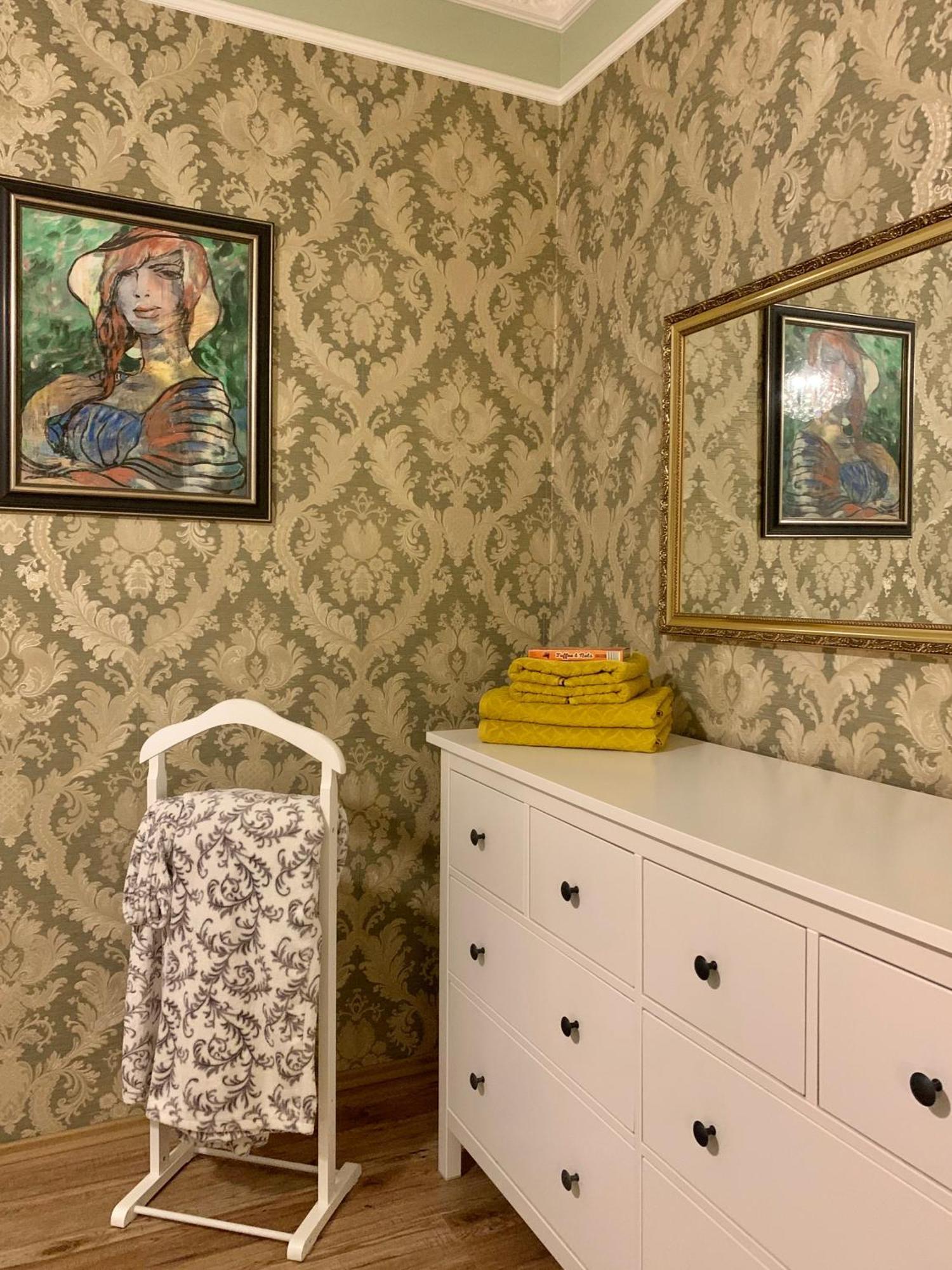 Romanceart Apartments Karlovy Vary Luaran gambar