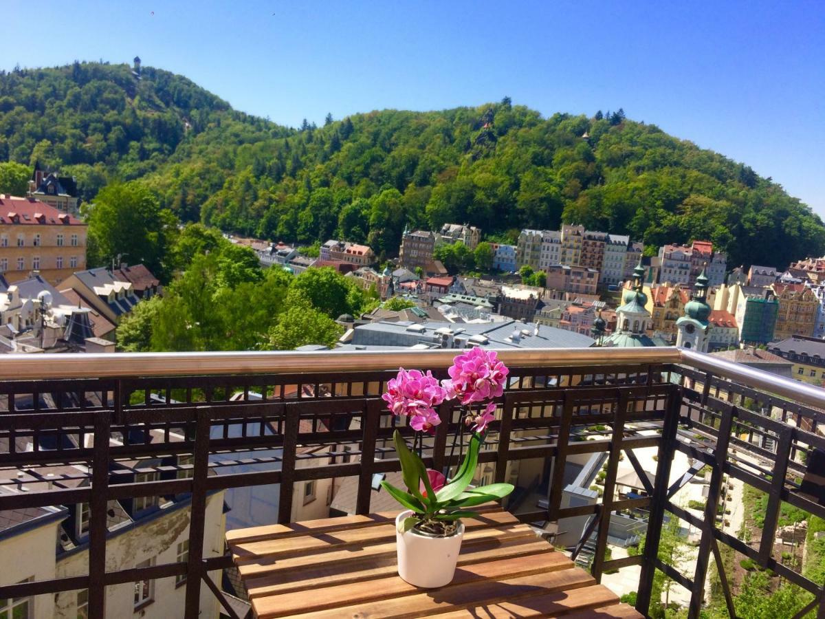 Romanceart Apartments Karlovy Vary Luaran gambar